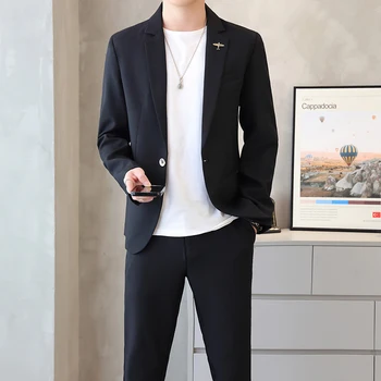 2023 Изысканные мужчины (костюм + брюки) Новый высококачественный повседневный тренд с плоским воротником, модный деловой тренд, однотонный комплект из двух предметов