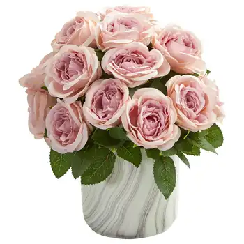 Композиция из искусственных цветов с розами в вазе с мраморной отделкой, розовая